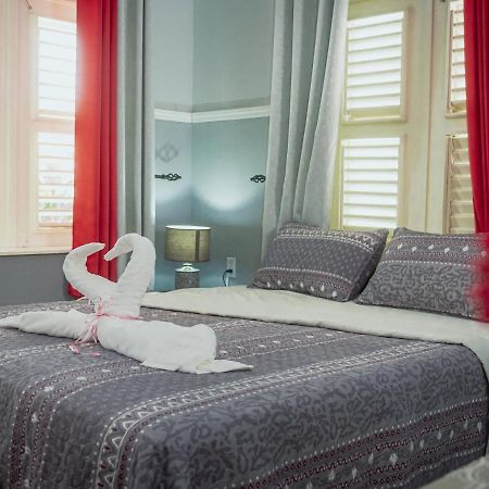 The Time Apartments Curacao Willemstad Exterior photo